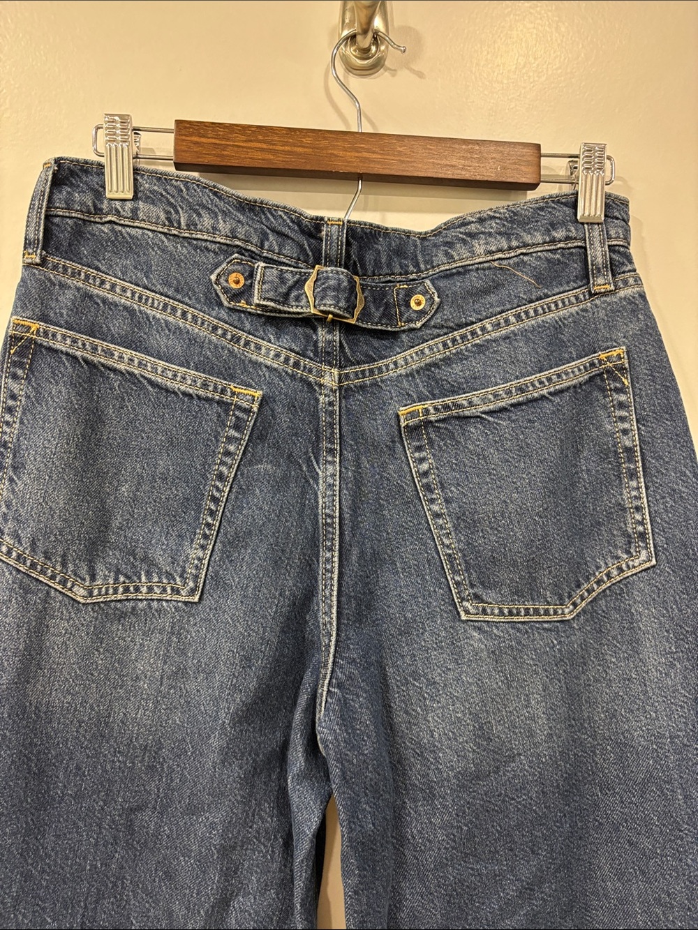 GAP Mid-Rise UltraSoft Buckle Baggy Jeans in Indigo Blue - Picture 3 of 3